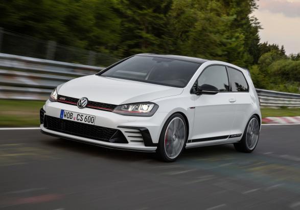 Golf GTI Clubsport nurburgring tre quarti