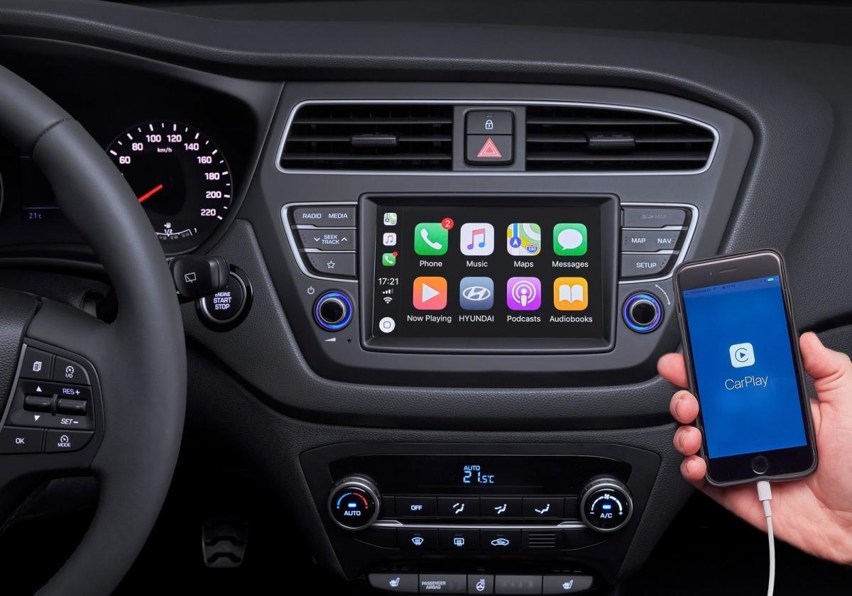 Foto Hyundai i20 restyling Apple CarPlay - Patentati
