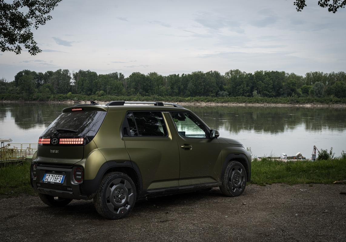 Hyundai Inster Cross 10