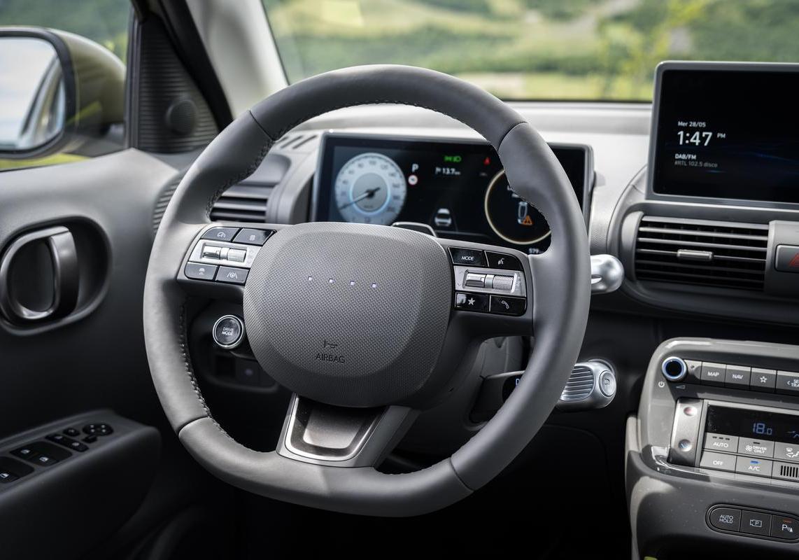 Hyundai Inster Cross 49 kWh interni