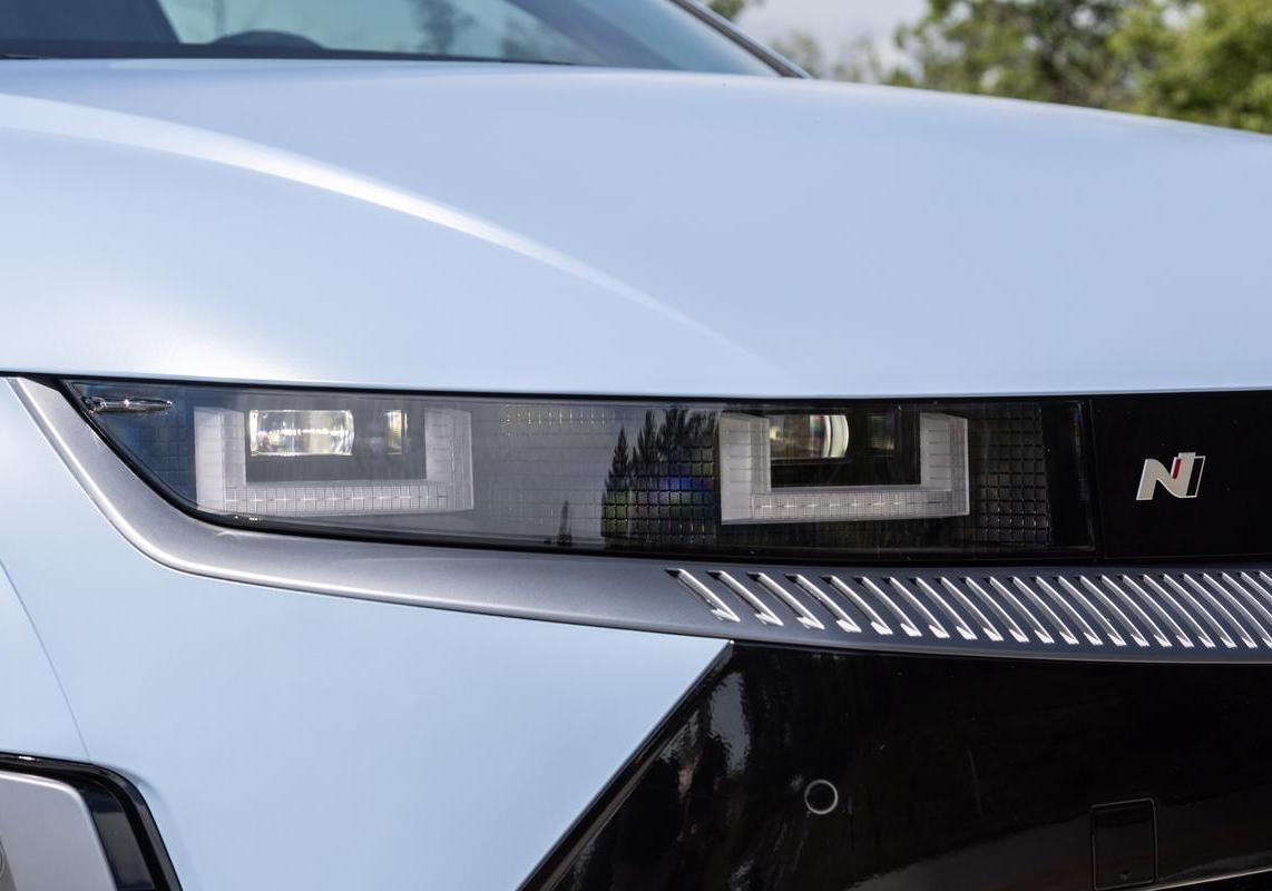 Hyundai Ioniq 5 N Performance Blue fari