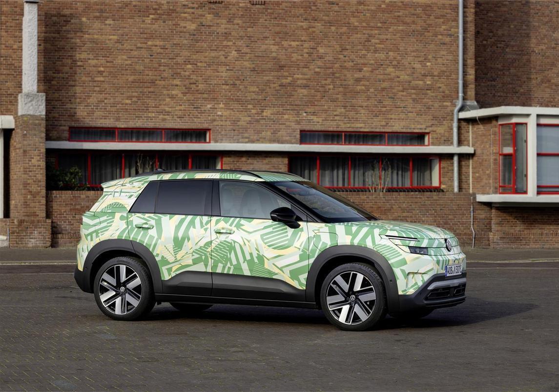 ID. Cross 2026 - laterale 2