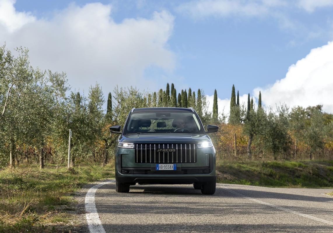 Jaecoo 5 ICE benzina anteriore