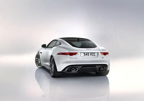 Jaguar F-Type R Coupé tre quarti posteriori