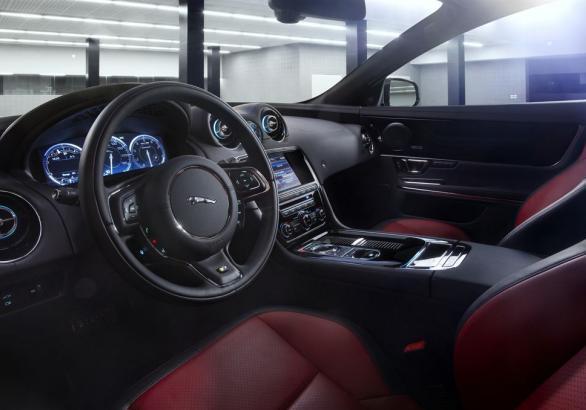 Jaguar XJR interni
