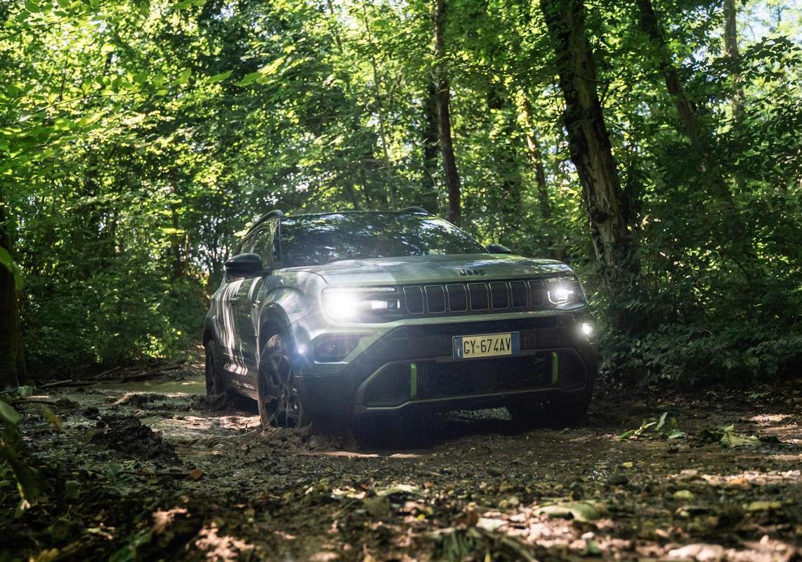 Jeep Avenger 4xe fuoristrada