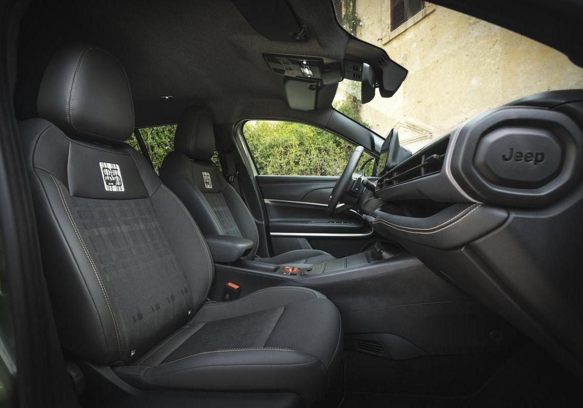 Jeep Avenger e-Hybrid 2026 6