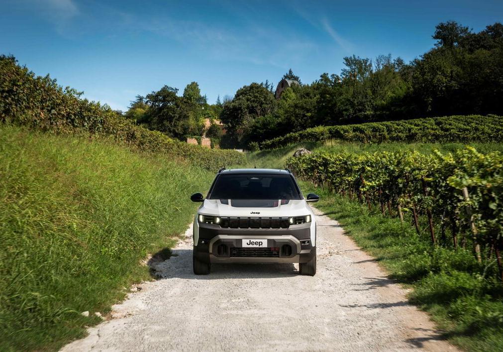 Jeep Compass 4xe - off road 1