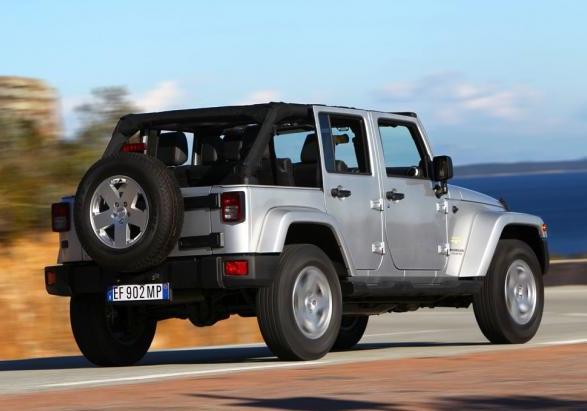 Jeep Wrangler Unlimited my 2013 tre quarti posteriore lato destro