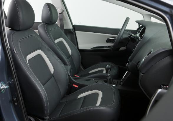 Kia Cee'd 2012 interni 2