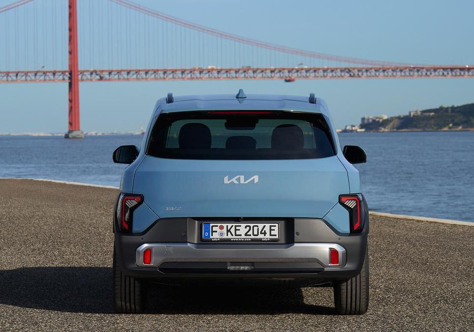 Kia EV2 Standard Range Earth 5