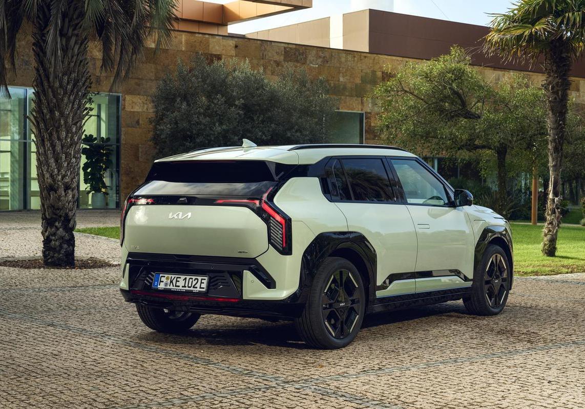 Kia EV3 GT-Line immagine