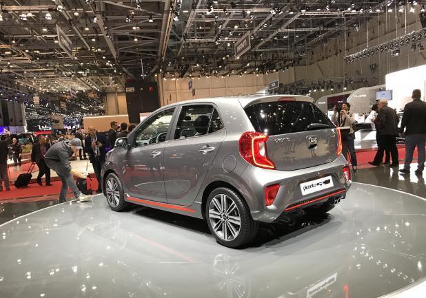 Kia Picanto al Salone di Ginevra 2017 tre quarti posteriore