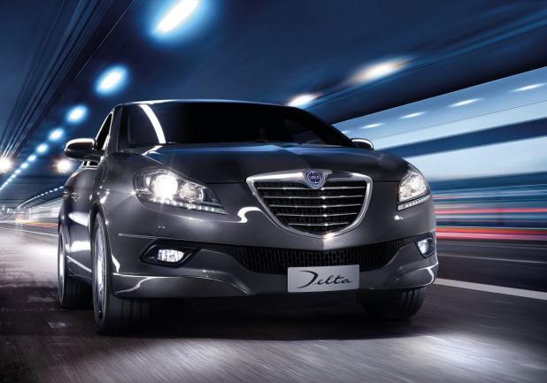 Lancia Delta my 2014 anteriore