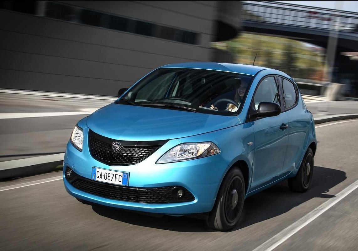 Lancia Ypsilon Hybrid foto