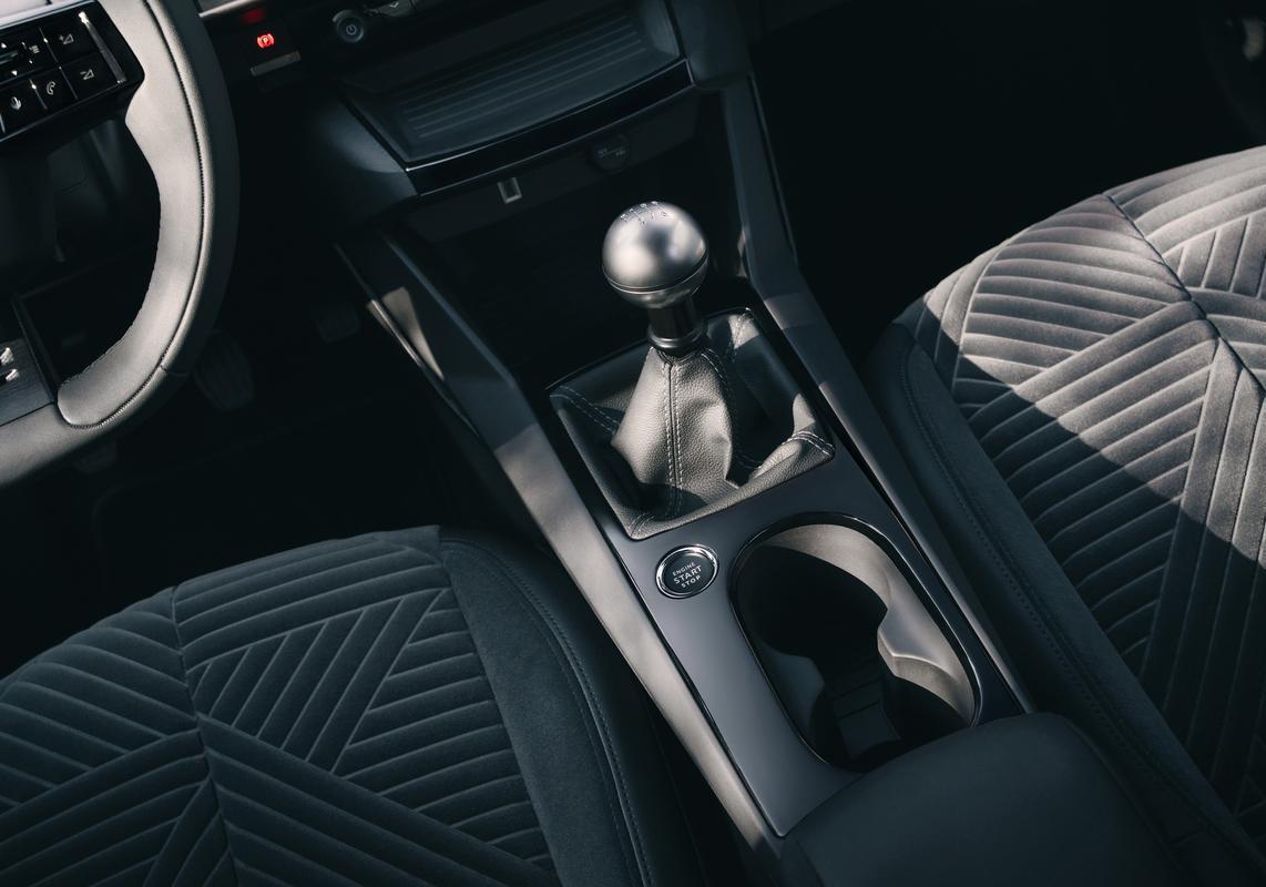 Lancia Ypsilon Turbo 100 leva cambio manuale