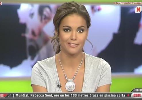Lara Alvarez sexy giornalista MotoGP 2012 11