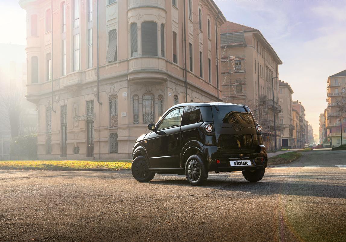 Ligier Myli nera immagine