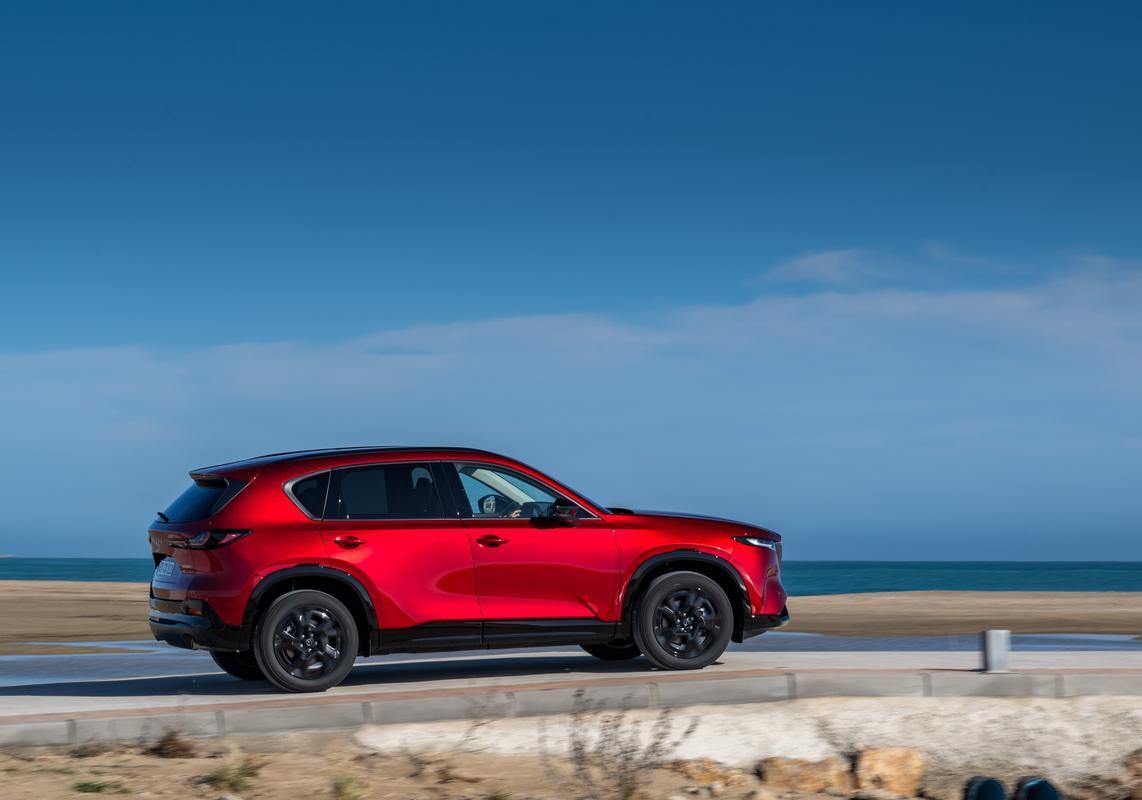 Mazda CX-5 2026 benzina 24volt laterale