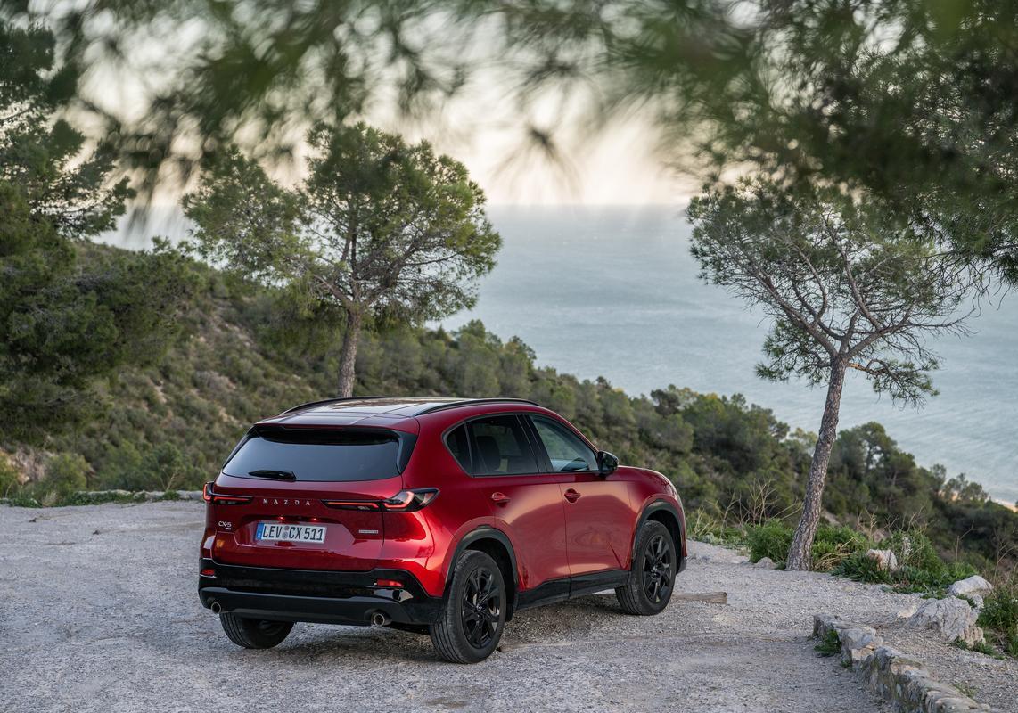 Mazda CX-5 2026 benzina 24volt posteriore