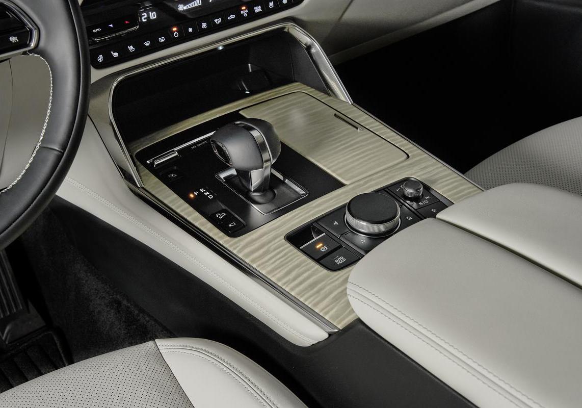 Mazda CX 80 Diesel Takumi rivestimenti bianchi