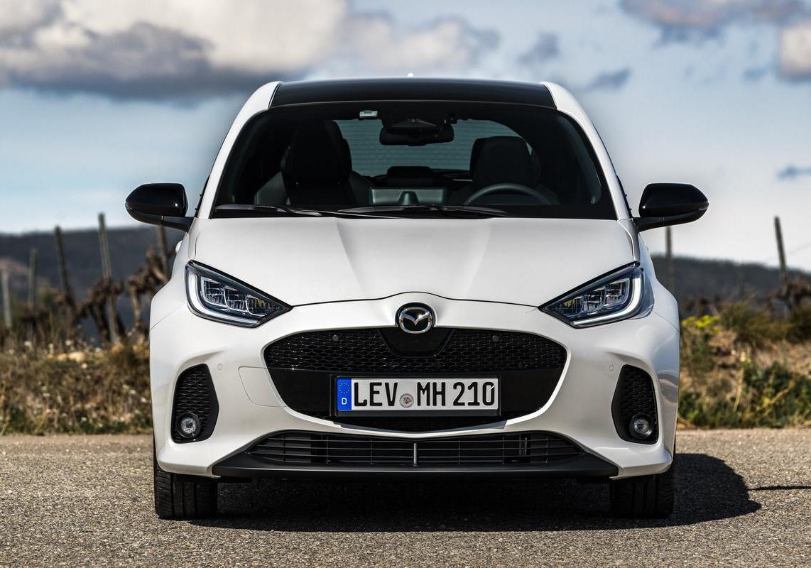 Mazda2 Hybrid 2024 anteriore