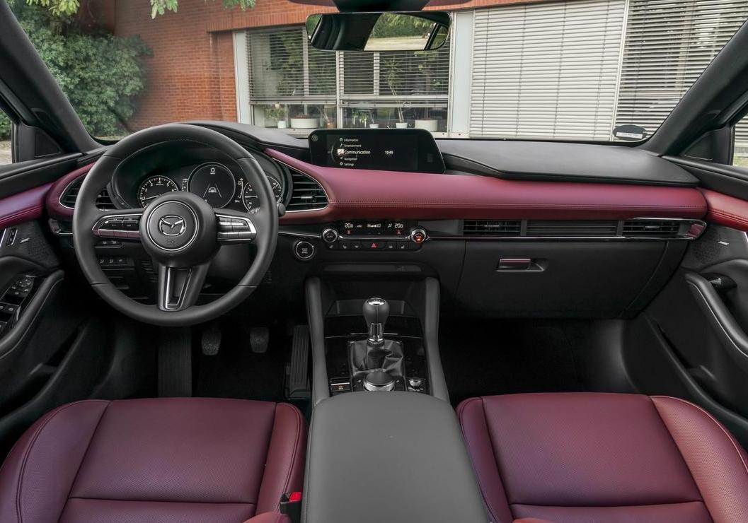 Mazda3 Skyactive-X 2021 interni