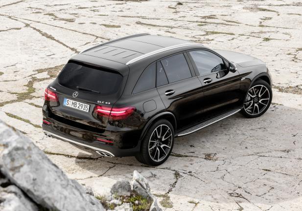 Mercedes AMG GLC 43 4MATIC tre quarti posteriore