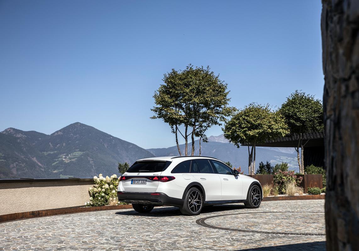 Mercedes-Benz Classe E All-Terrain 300 de 2025 3