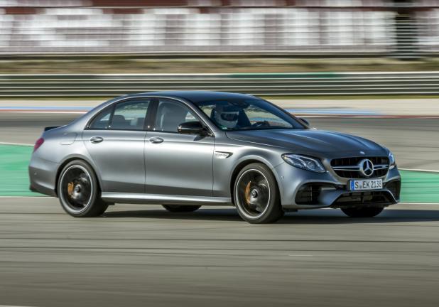 Mercedes Classe E 63 4MATIC tre quarti ateriore