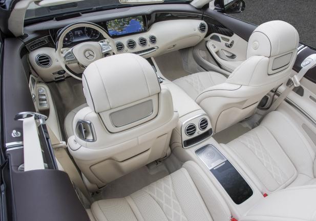 Mercedes Classe S Cabrio interni