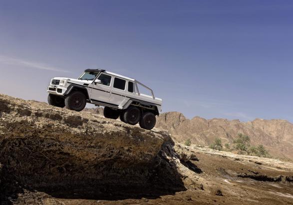 Mercedes G 63 AMG 6x6 linea