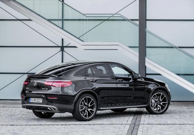 Mercedes GLC Coupé 43 4MATIC tre quarti posteriore