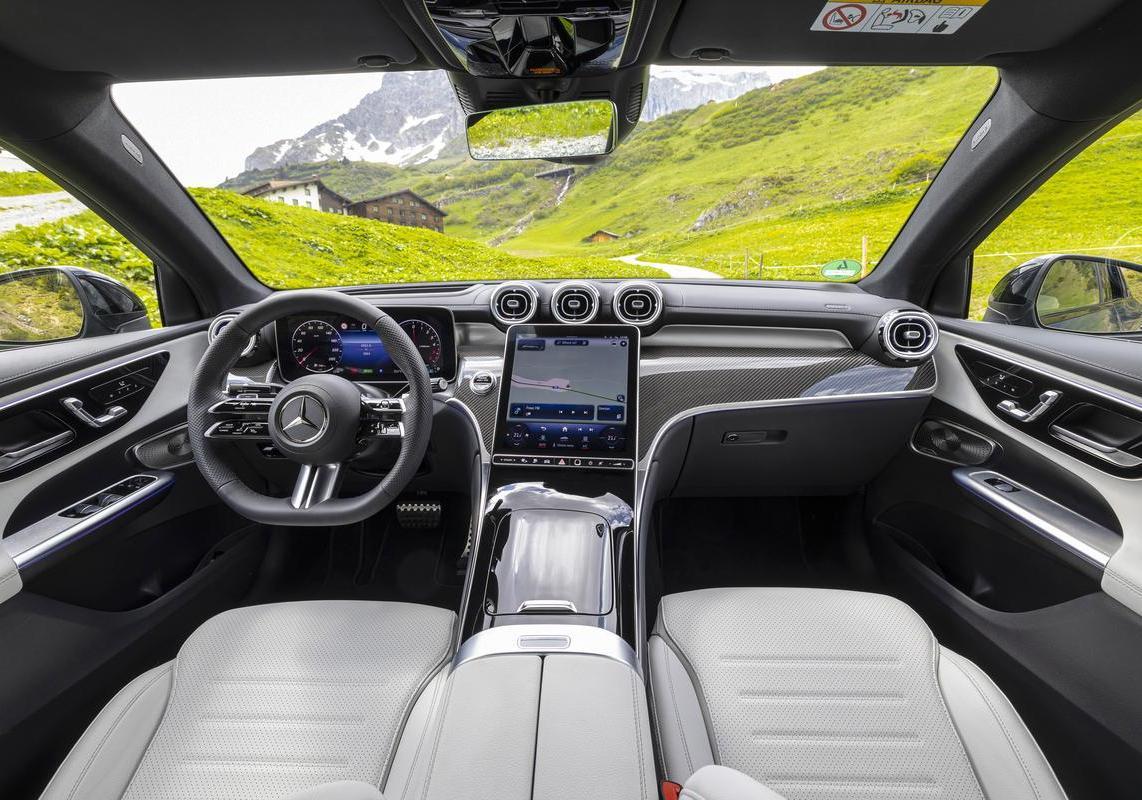 Mercedes GLC Coup&eacute; 450 d interni