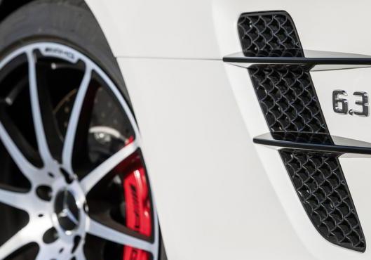 Mercedes SLS AMG GT Roadster dettaglio cerchi e prese d'aria