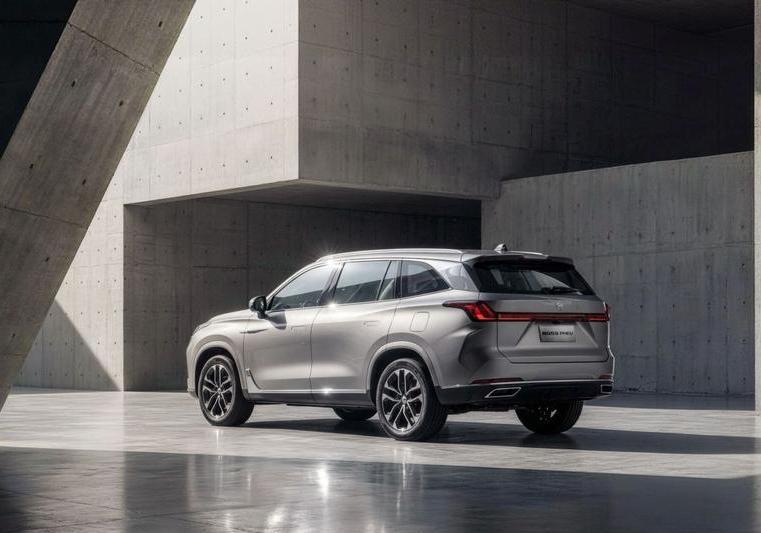 MG MGS9 PHEV - posteriore