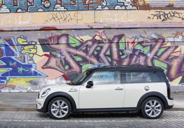 Mini Clubman per neopatentati laterale