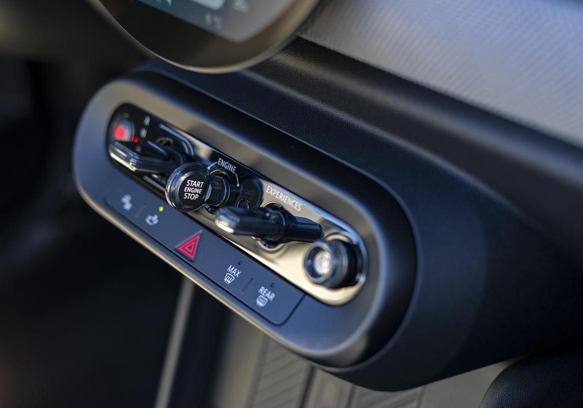 Mini Cooper Cabrio S 2025 console centrale