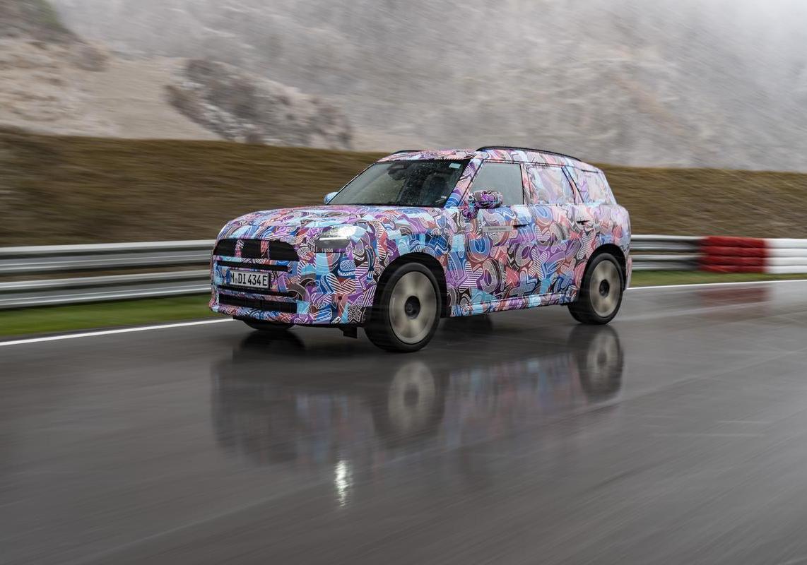 Mini countryman 2023 anteprima 4