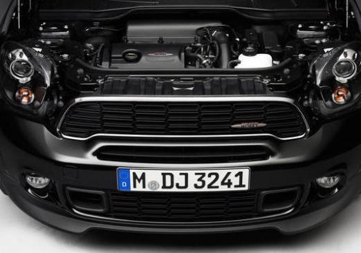 Mini Countryman John Cooper Works motore