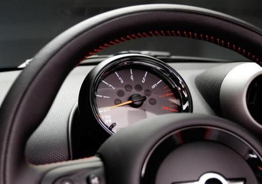 Mini Countryman John Cooper Works strumentazione