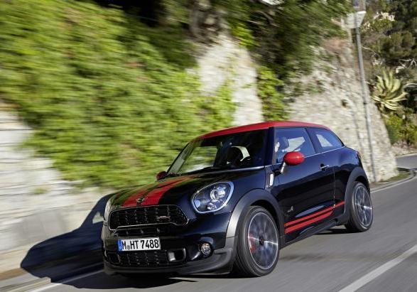 Mini John Cooper Works Paceman tre quarti anteriore lato sinistro