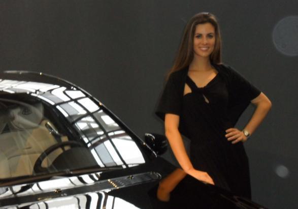 motor show 2011 bella ragazza maybach 3