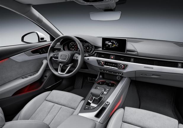 Nuova Audi A4 Allroad interni