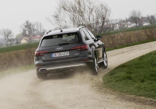 Nuova Audi A4 Allroad posteriore