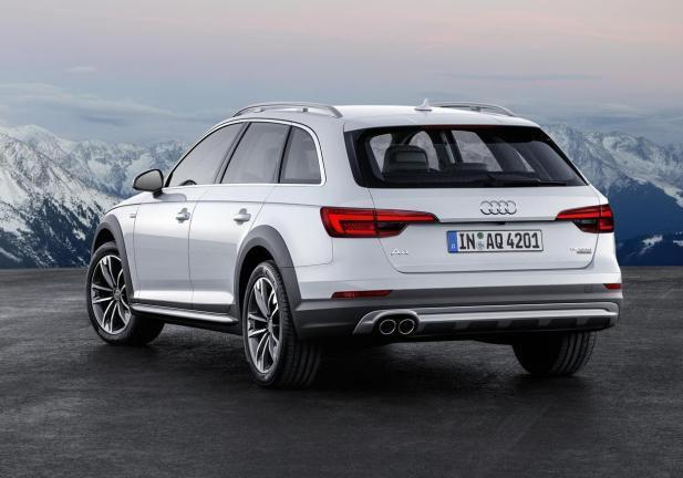 Nuova Audi A4 Allroad tre quarti posteriore