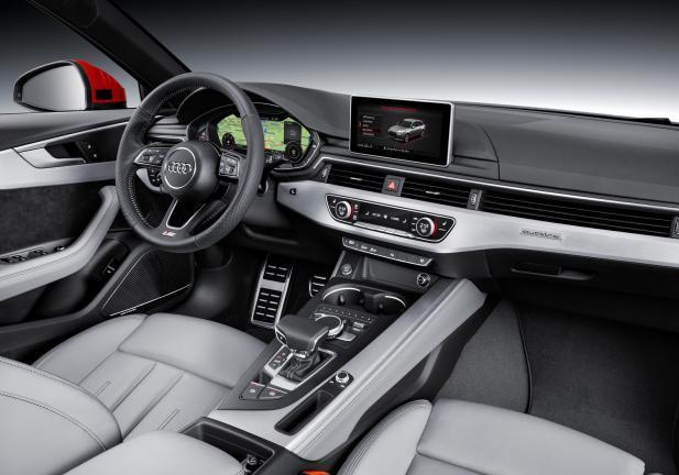 Nuova Audi A4 Avant interni 2
