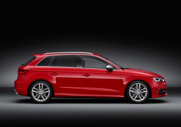 Nuova Audi S3 Sportback profilo