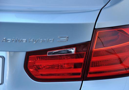 Nuova BMW Active Hybrid 3 dettaglio posteriore