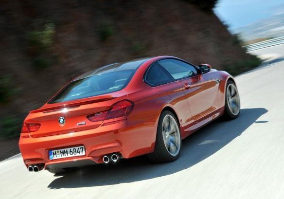 Nuova BMW M6 Coupé tre quarti posteriore lato destro